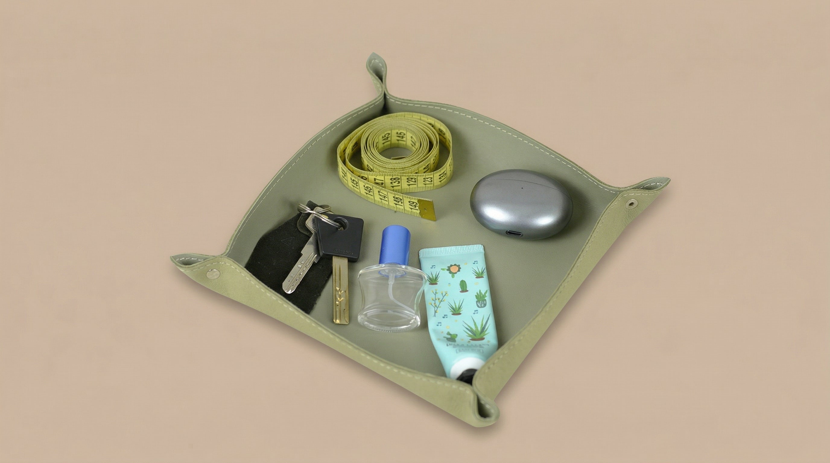 Leather pocket emptyer