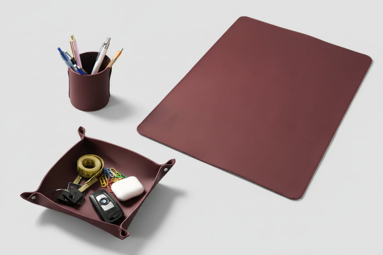 Schreibtisch-Set aus Leder